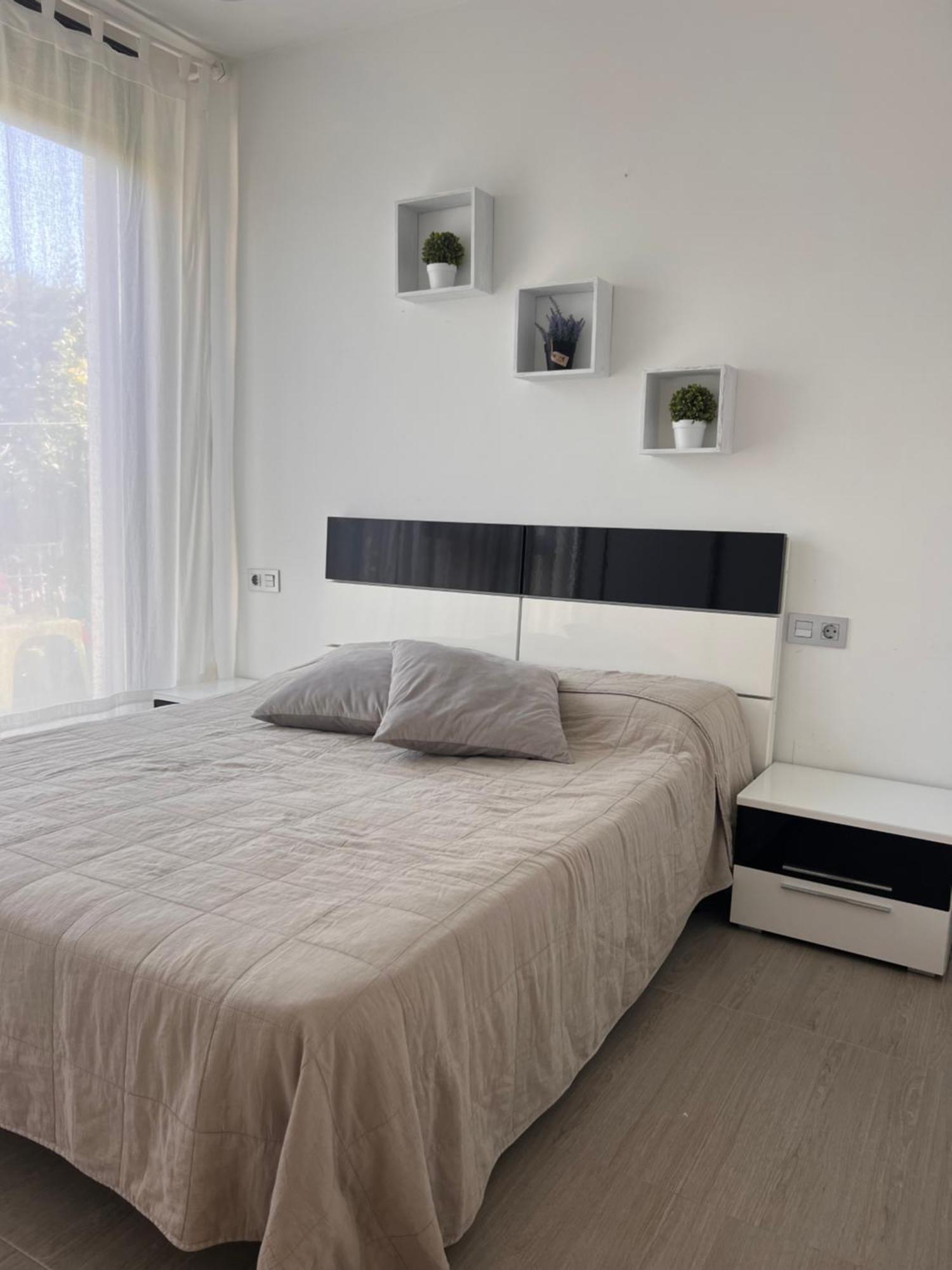 Punta Prima Villa 3 Bedrooms And Solarium Sea View Torrevieja Exterior photo